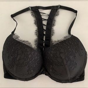 Victoria’s Secret black push up bra 32DD